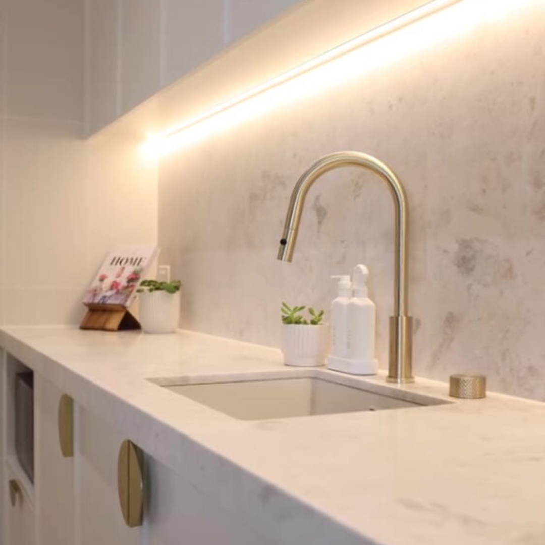 Keukenkraan Valencia – 2-Gats – Brushed gold