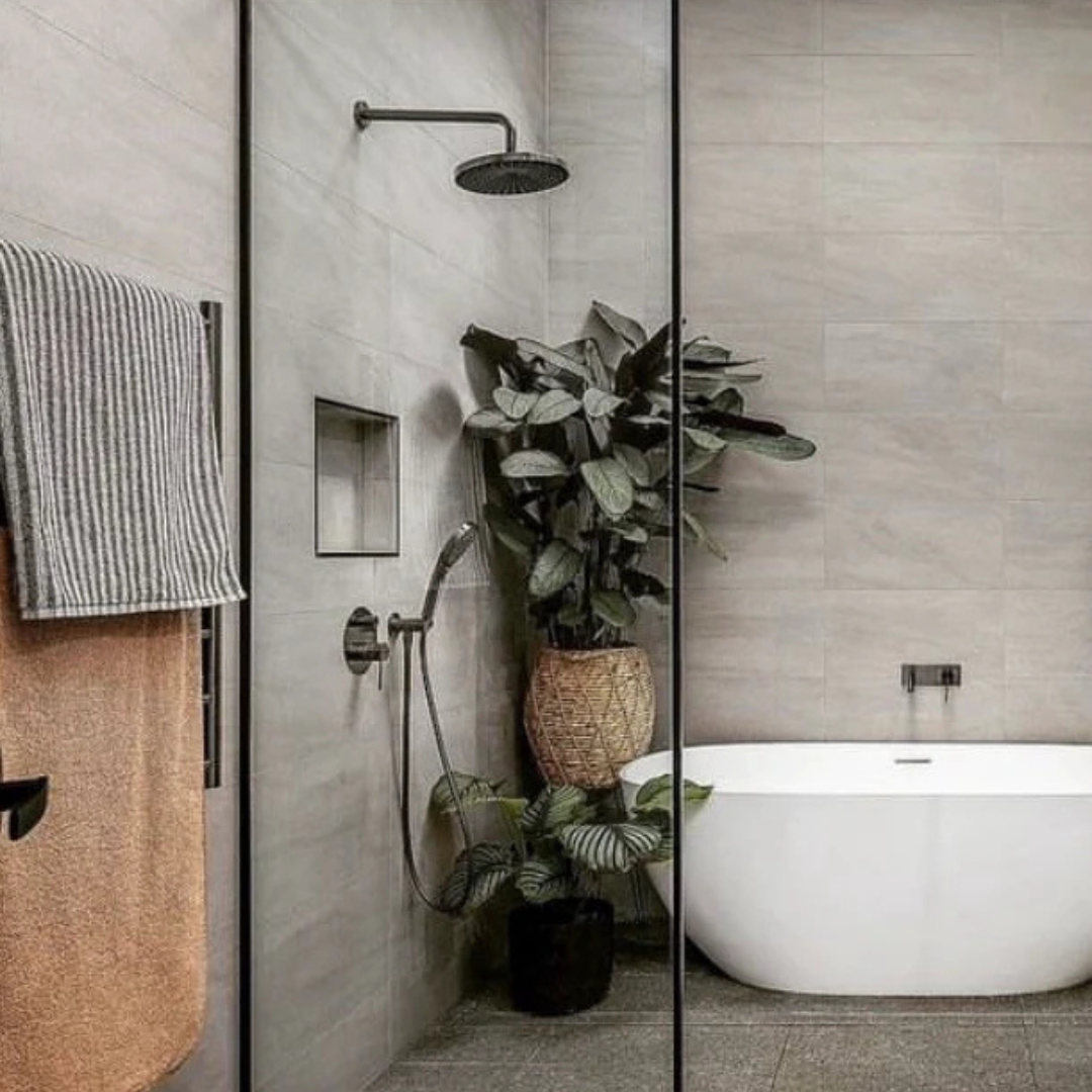 Douchekop Valencia – Graphite - 250mm