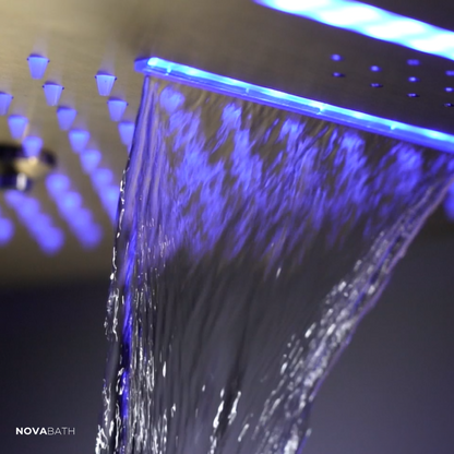 5-in-1 Thermostatische Inbouw Regendoucheset Julia – Bluetooth & Speakers – LED Verlichting – Massagejets - Geborsteld goud - Incl. inbouwdeel