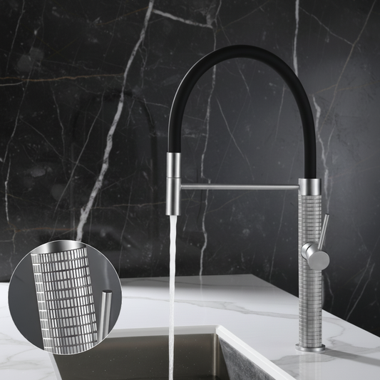 Angelica Semi-Professional Kitchen Tap — Pull-Out Spray — Chrome